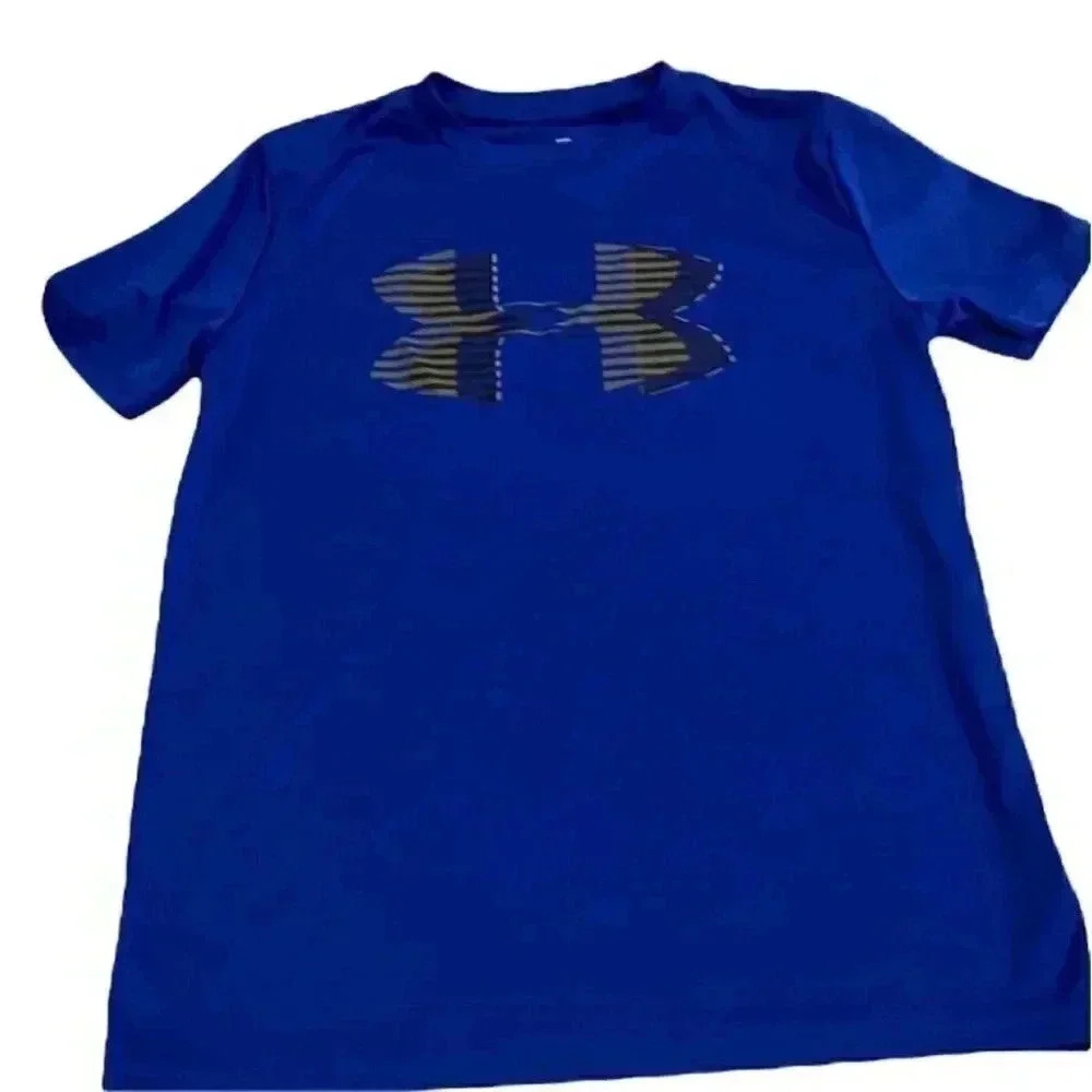 Under Armour T-shirt